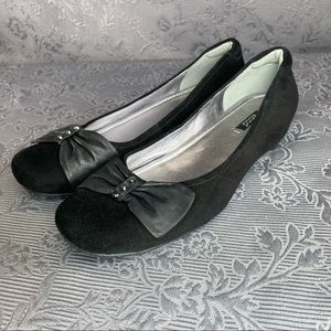 Ecco Bouillon Bow Flats Black Suede Comfort Shoes
